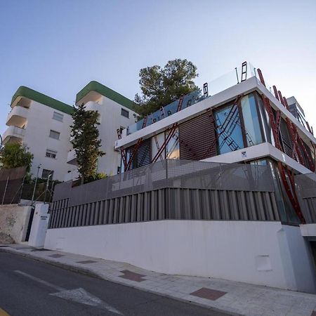 Nogalera Quintessence Apartment With Private Parking By Namaste Elite Torremolinos Eksteriør bilde