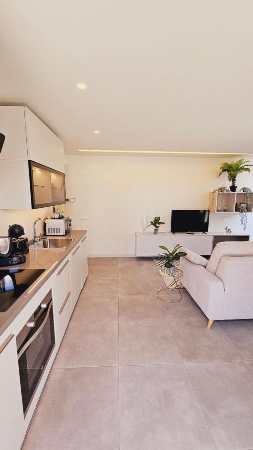 Nogalera Quintessence Apartment With Private Parking By Namaste Elite Torremolinos Eksteriør bilde