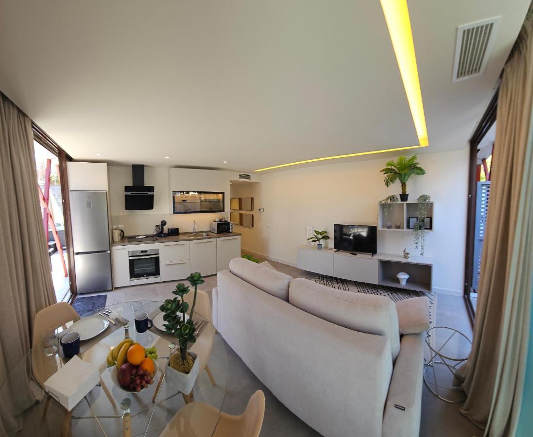 Nogalera Quintessence Apartment With Private Parking By Namaste Elite Torremolinos Eksteriør bilde