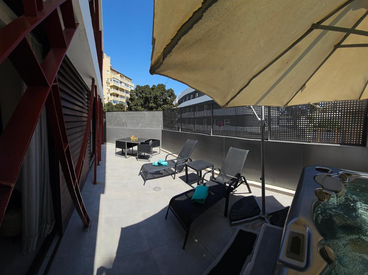 Nogalera Quintessence Apartment With Private Parking By Namaste Elite Torremolinos Eksteriør bilde